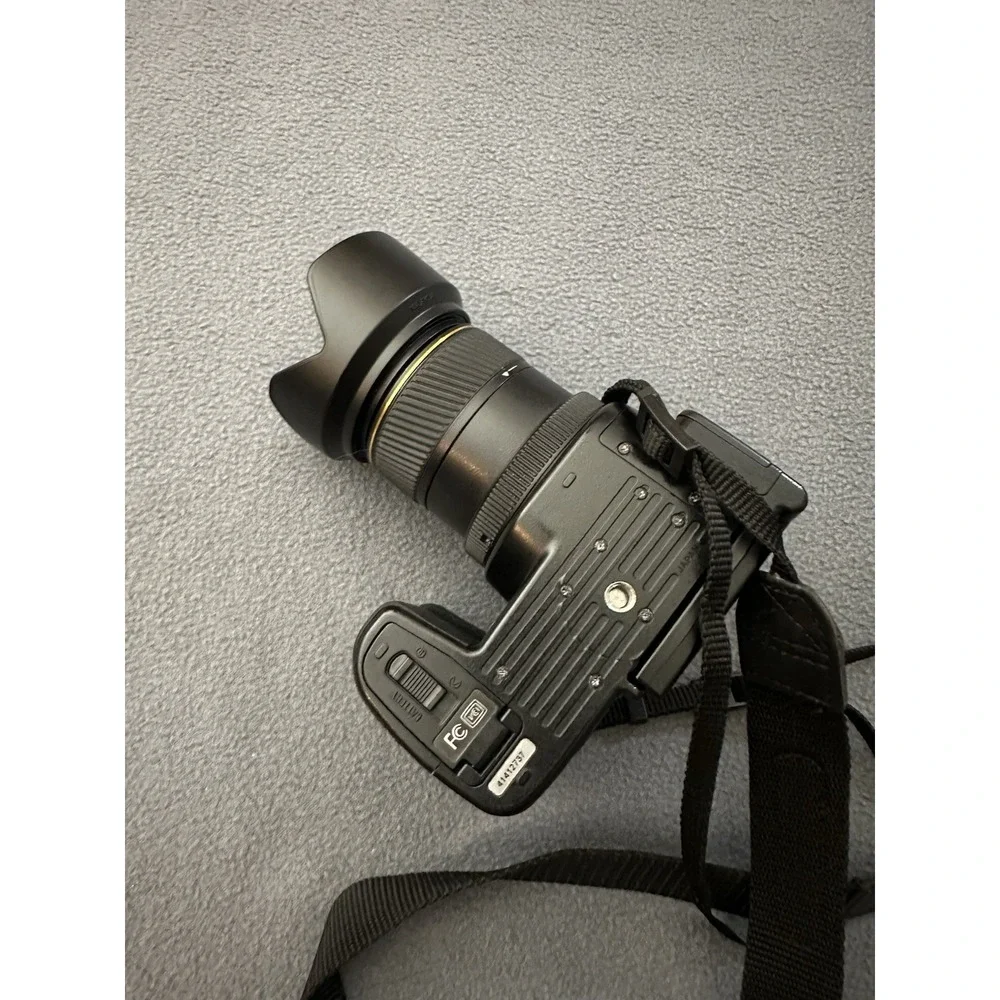 Konica Minolta DiMAGE A200 8.0MP Digital Bridge Camera 7X Zoom Anti-Shake Black
